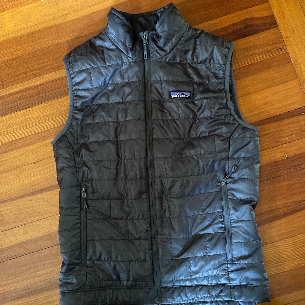 Men’s XS Patagonia vest